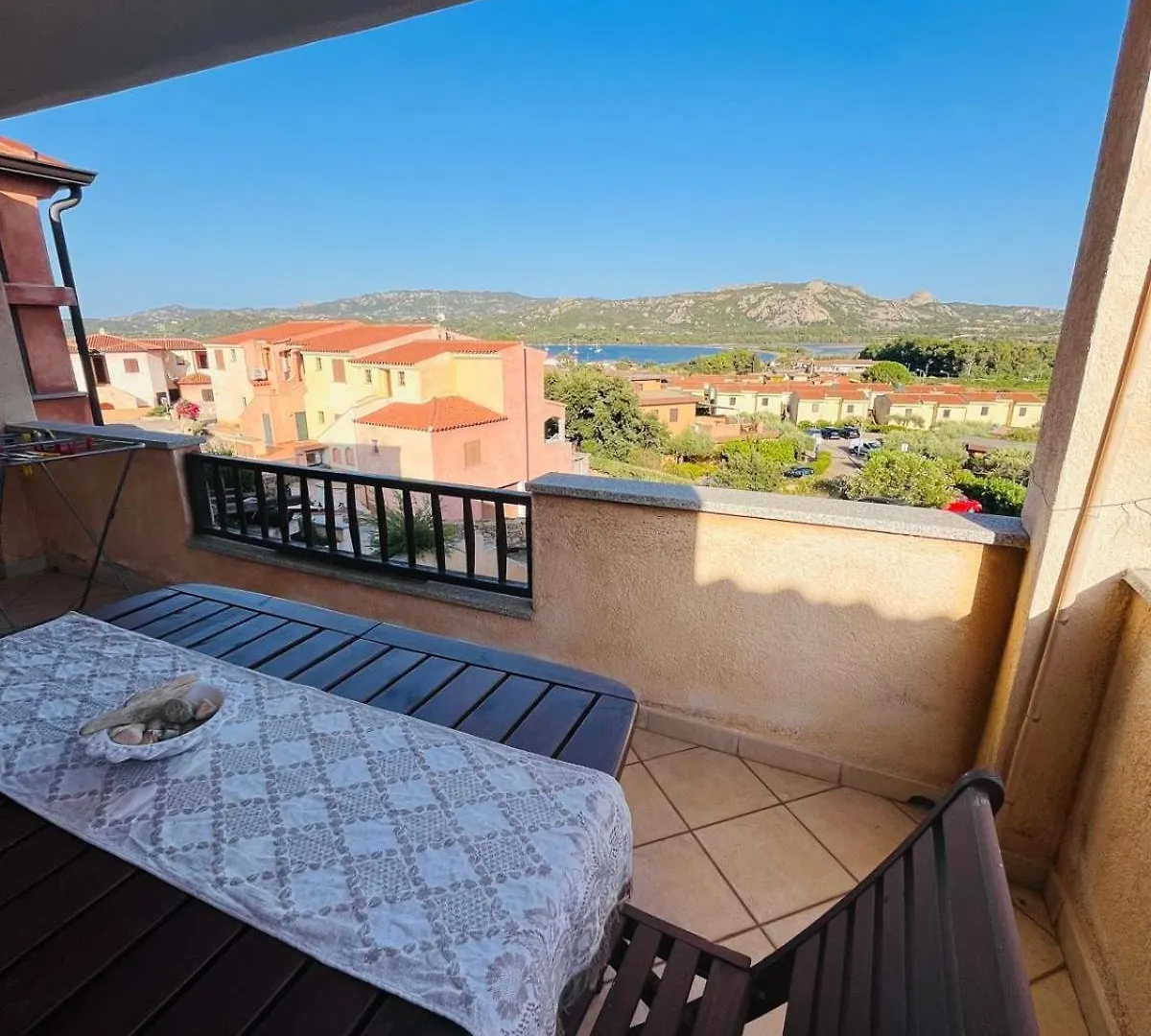 Appartamento Costa Smeralda Cannigione Lägenhet